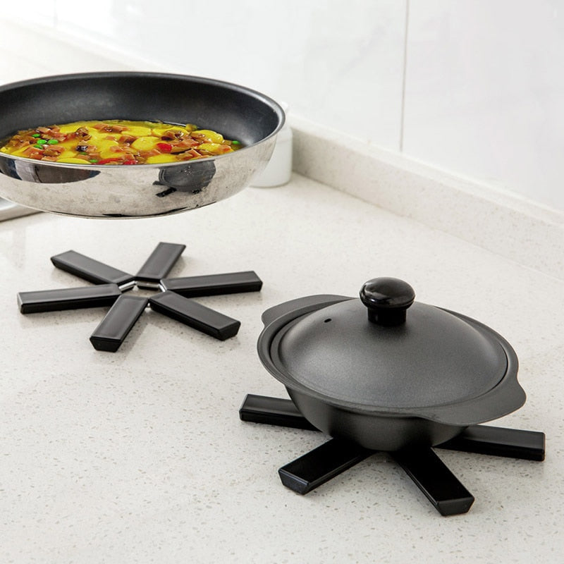 Foldable Heat Resistant Placemat Dining Table Mat Plastic Insulation Coaster Pads for Pan Pot Bowl Holder utensilios de cocina
